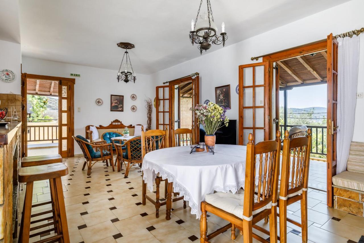 Ourania Apartment Skopelos Extérieur photo
