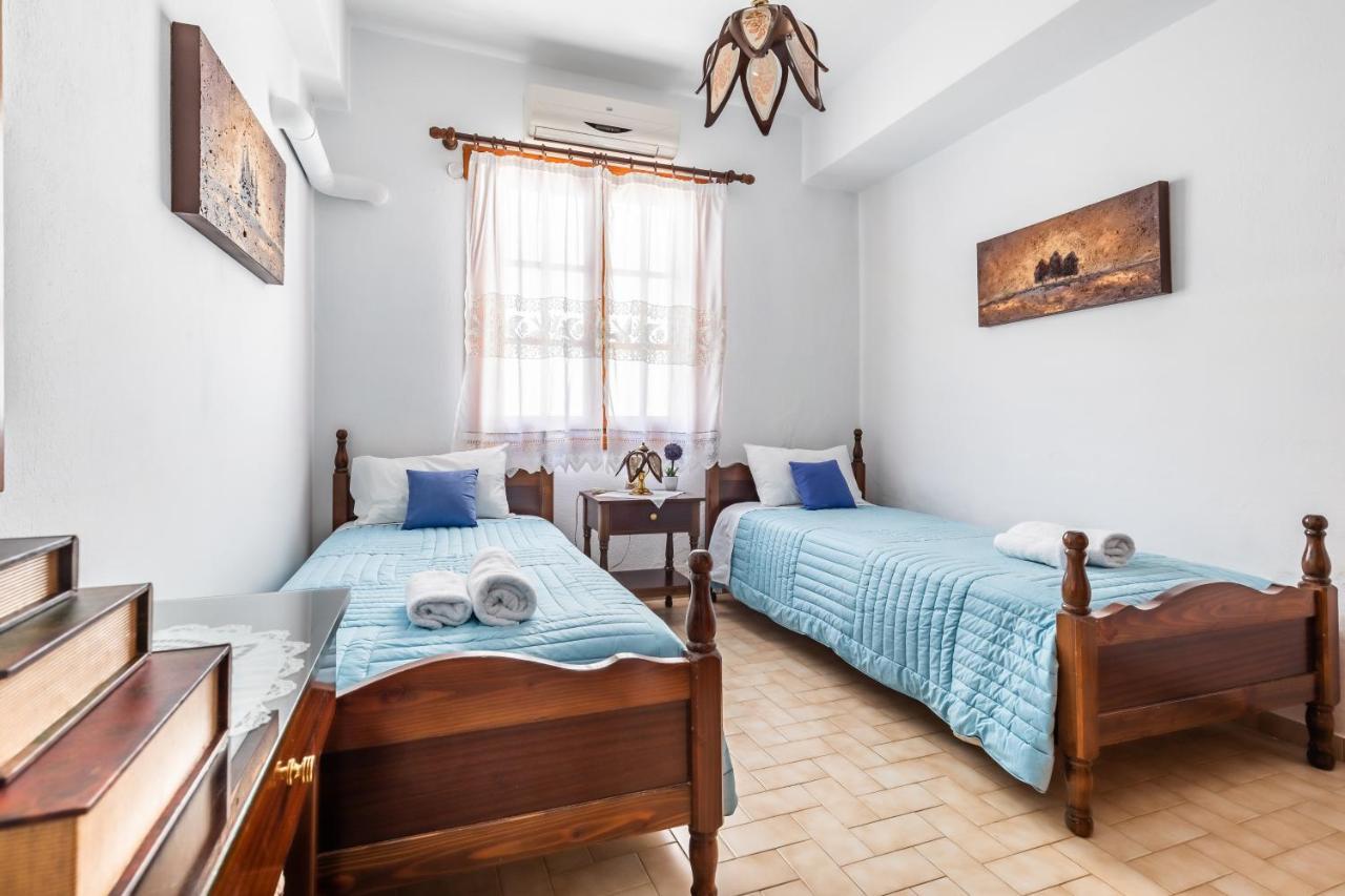 Ourania Apartment Skopelos Extérieur photo
