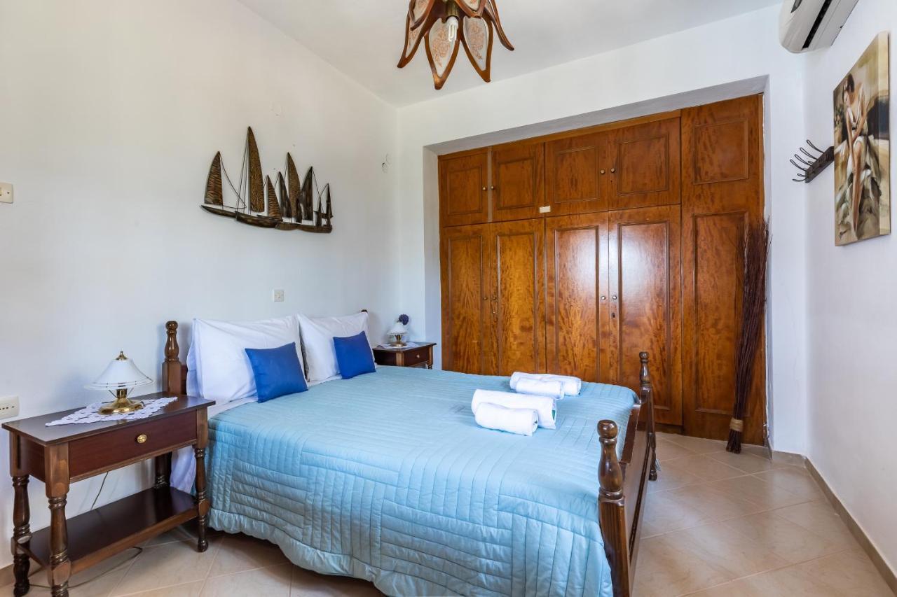 Ourania Apartment Skopelos Extérieur photo